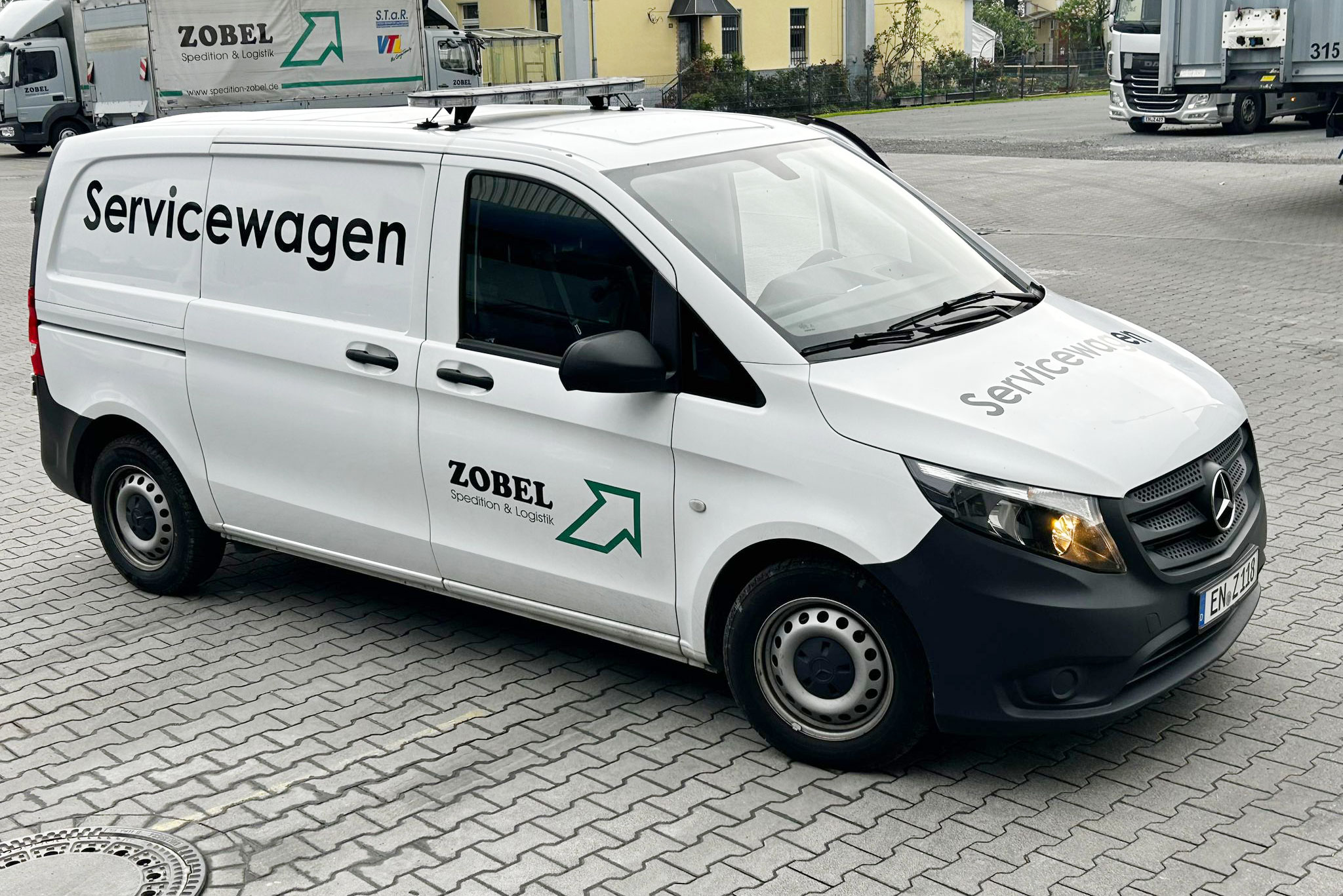 Eigener Service-Wagen