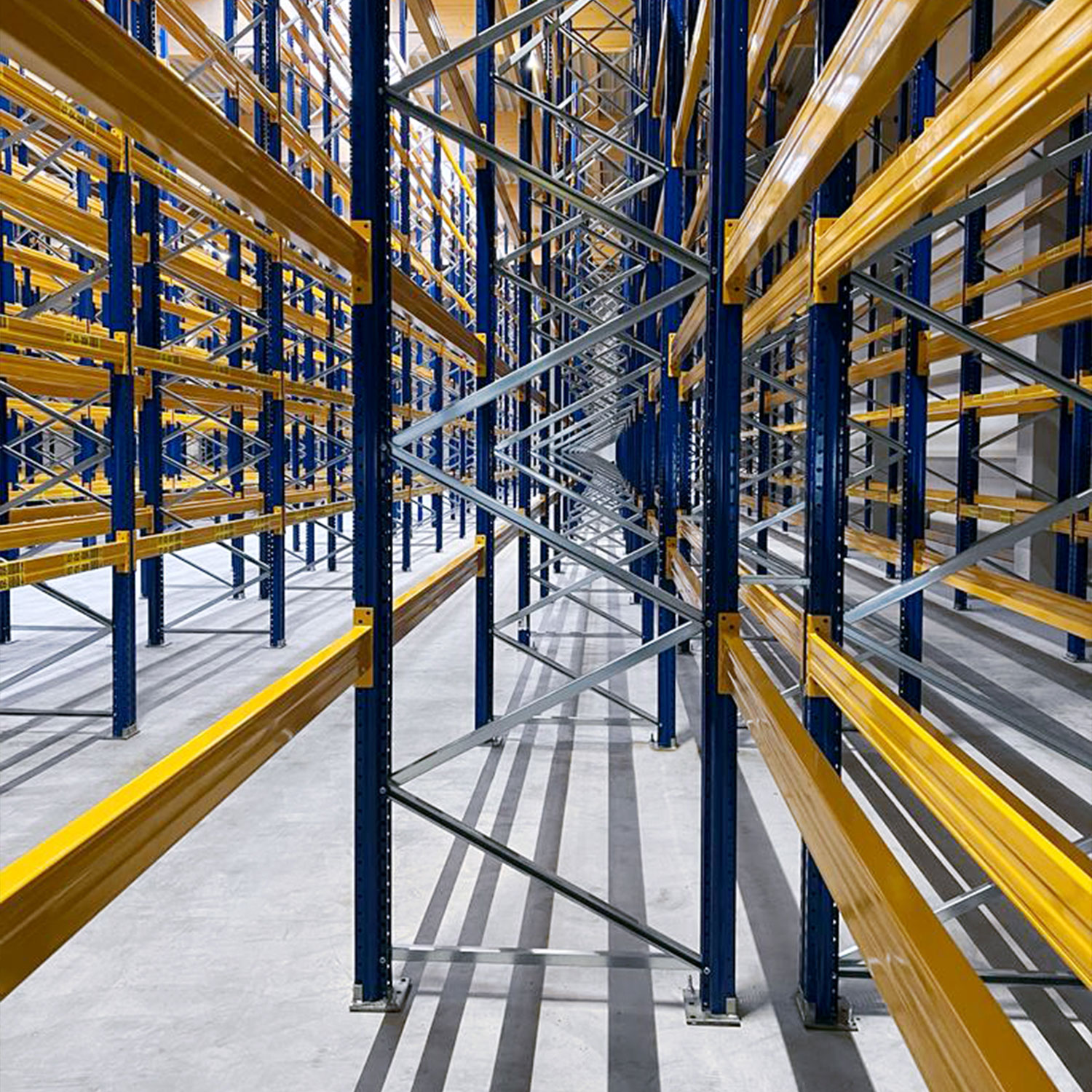 Lagerlogistik, Logistikdienstleister Zobel aus Wetter (Ruhr), Nordrhein-Westfalen, Deutschland